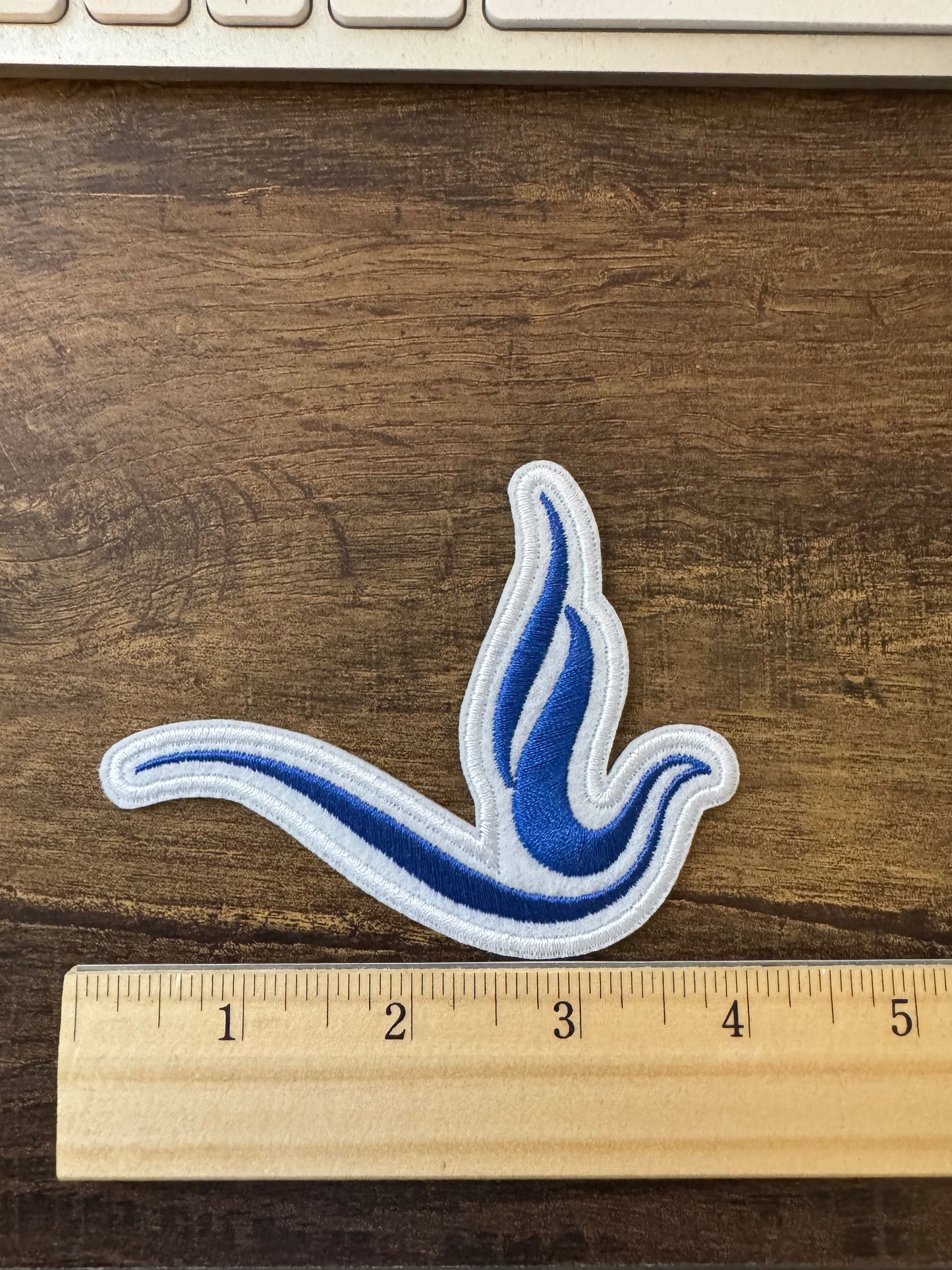 ZETA PHI BETA IRON /SEW ON PATCH Dove